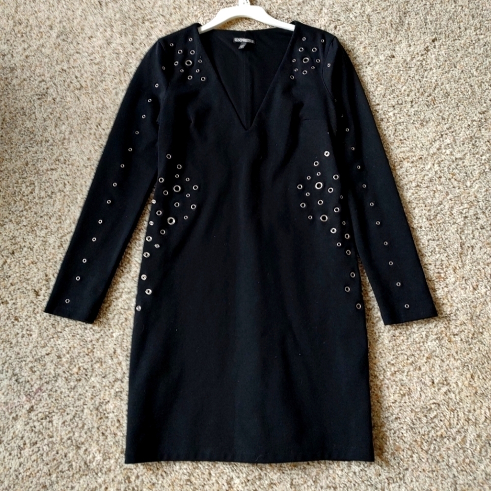 Express Deep V bodycon Grommet dress